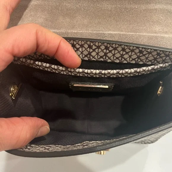 FURLA METRÓPOLIS PRINTED LEATHER‎ Cream shoulder bag
